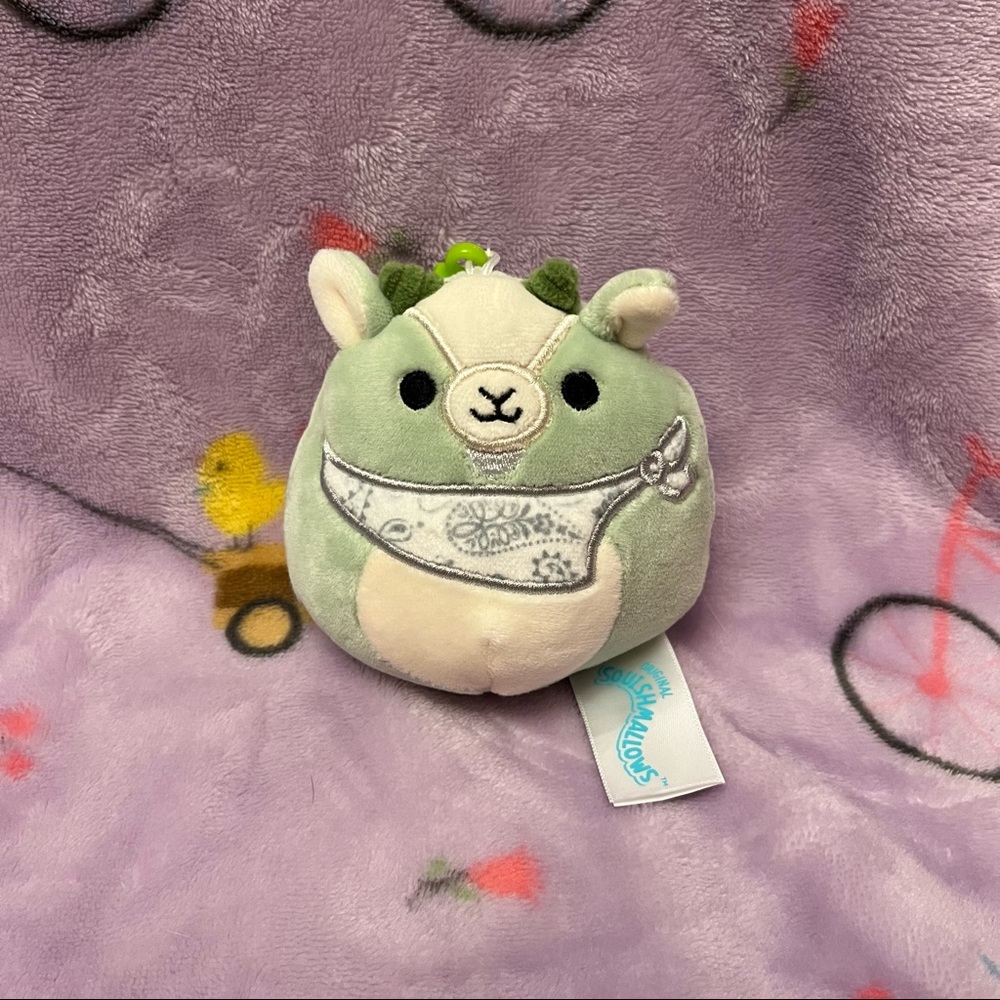 Squishmallow Palmer 🐐 NWT